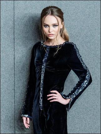 003-Lily-RoseDepp-VogueInt (645x860, 109 k...)