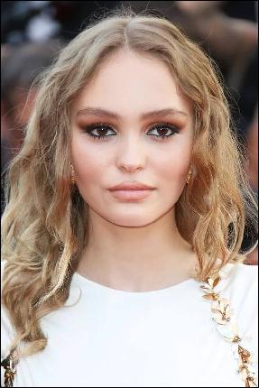 lily-rose-depp-1459886 (600x900, 67 k...)